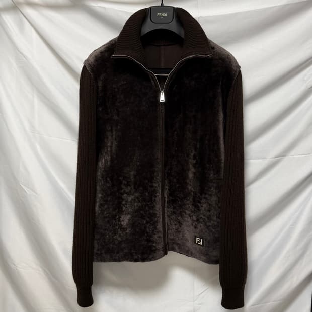 [미사용/48] 펜디 시어링 블루종 니트 집업 브라운