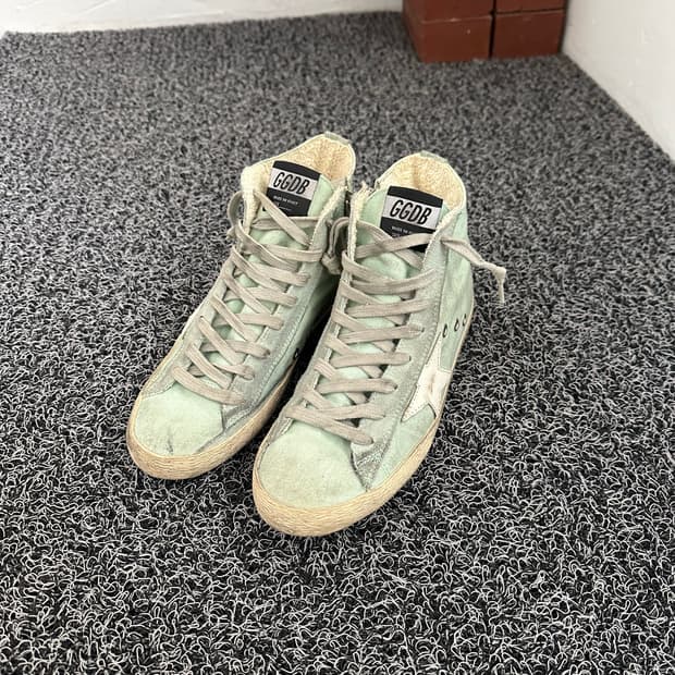 골든구스 스웨이드 어퍼 라미네이티드 프란시 스니커즈 실버 밀리터리