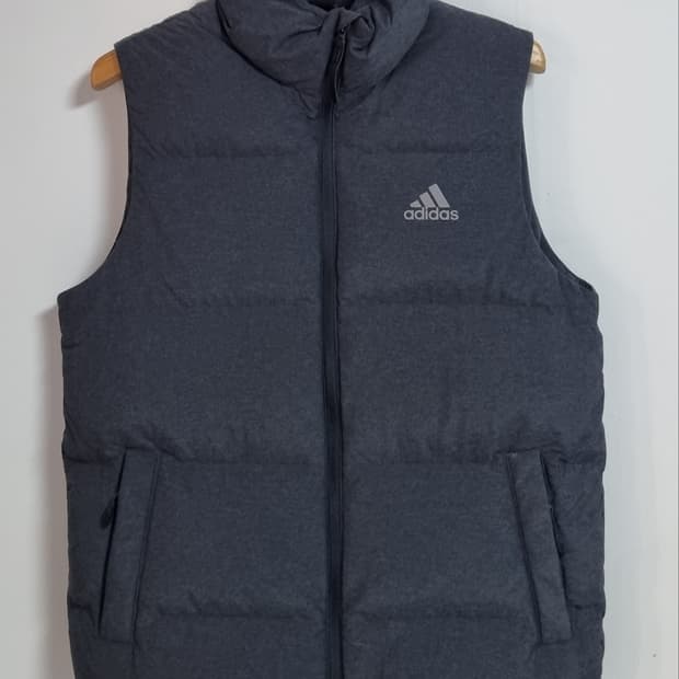 S (90) 아디다스 다크그레이 덕다운 오리털 패딩조끼 여성