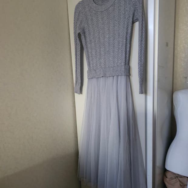 니트 샤 원피스 그레이