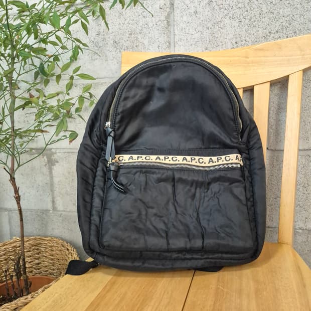 A.P.C Repeat  백팩