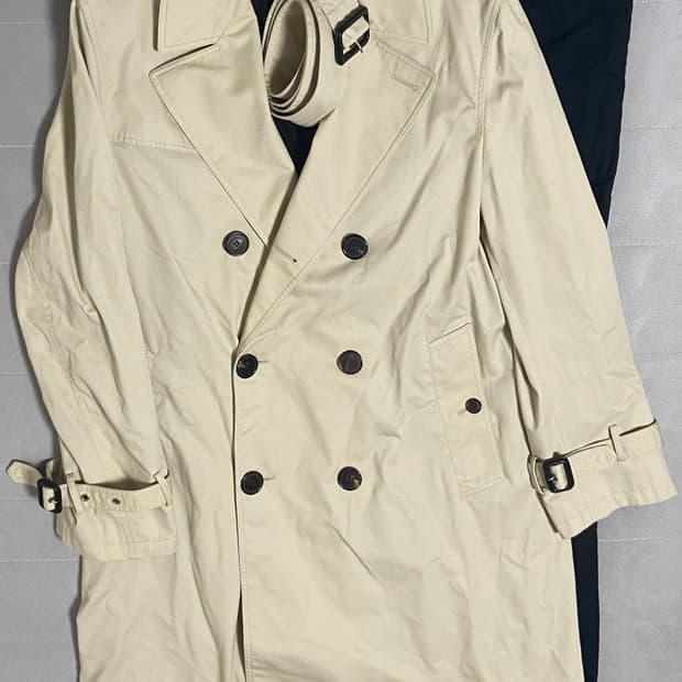 생로랑 에디시즌 트렌치코트