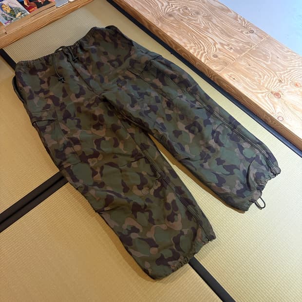 빔즈 플러스 카모 카고팬츠