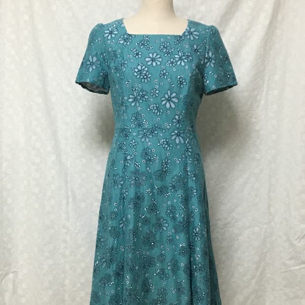 빈티지 블루 플라워 A라인 스퀘어넥 원피스