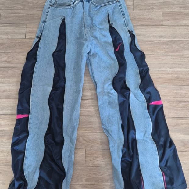 나이키 리바이스 업사이클링 리메이크 제품