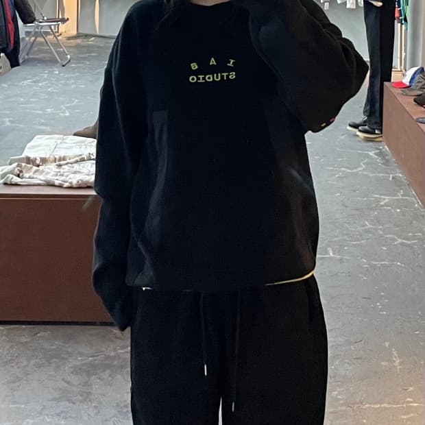 아이앱 스튜디오 x 아식스 블랙 플리스 H1366