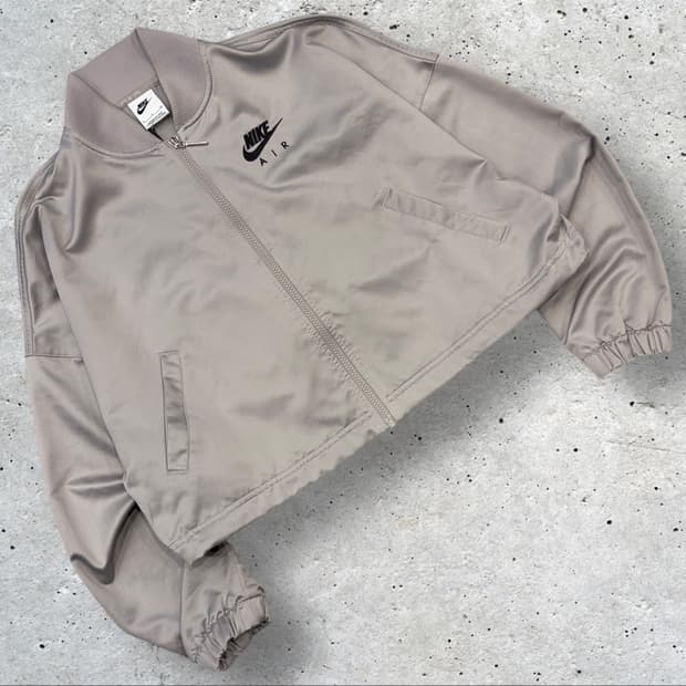 [S] 나이키 AIR 여성 크롭 봄버 자켓 B415