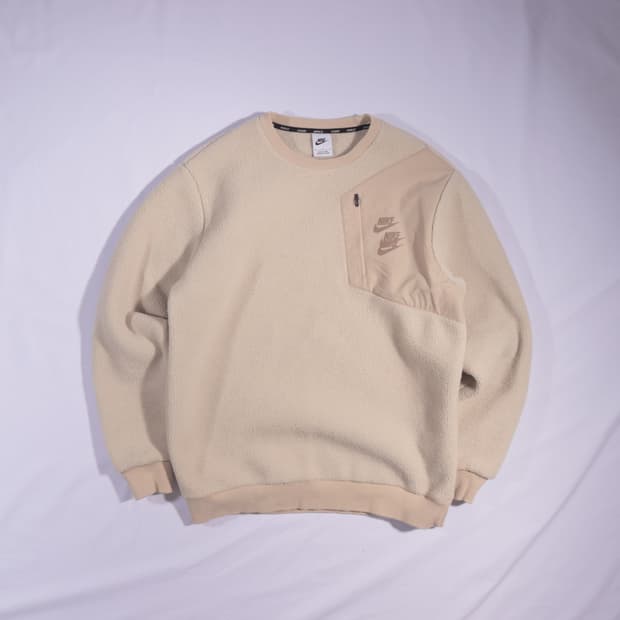 나이키 후리스 맨투맨 B63