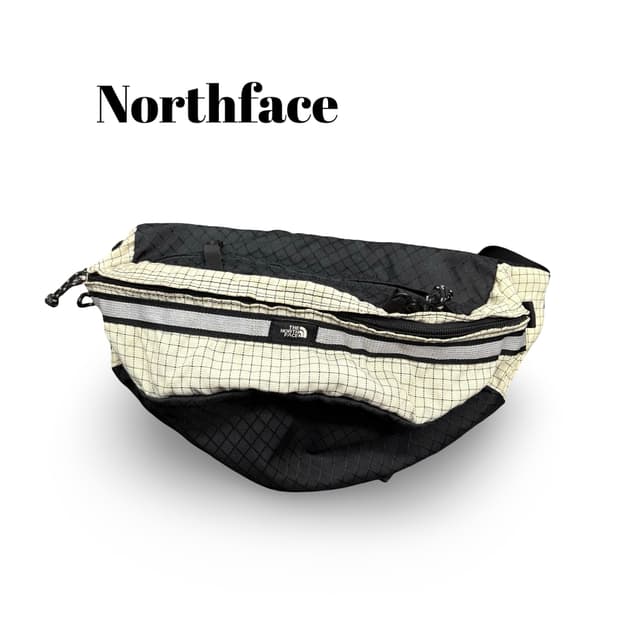 노스페이스 힙색 블랙 / 아이보리 체크