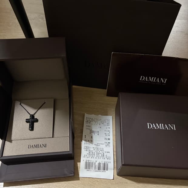 DAMIANI 메트로폴리탄 다이아몬드 네클리스 블랙