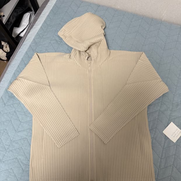 옴므플리세 후드집업 베이지 3