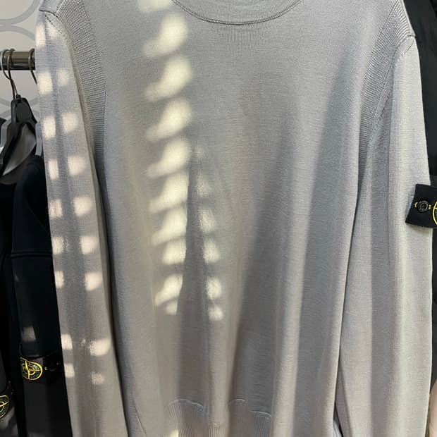 스톤아일랜드 니트