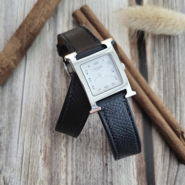 정품 에르메스 H아워 더블 투어 스트랩 쿼츠시계[풀구성품]