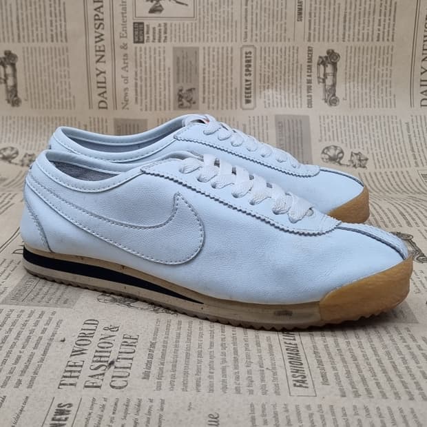 나이키 코르테즈72 레더 여성운동화230