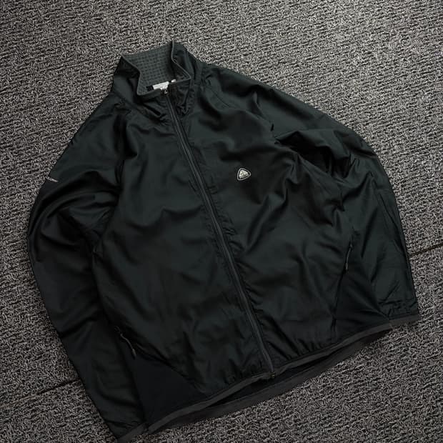 00s 나이키 acg 올드스쿨 블랙 바람막이 자켓 1576