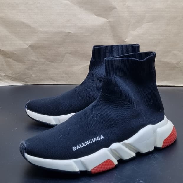 BCG 삭스스니커즈230