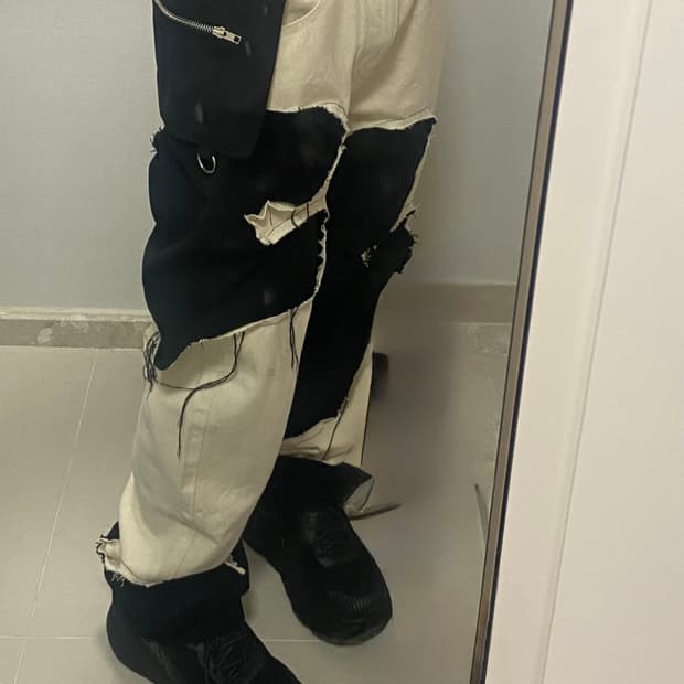 레저렉션13 팬츠