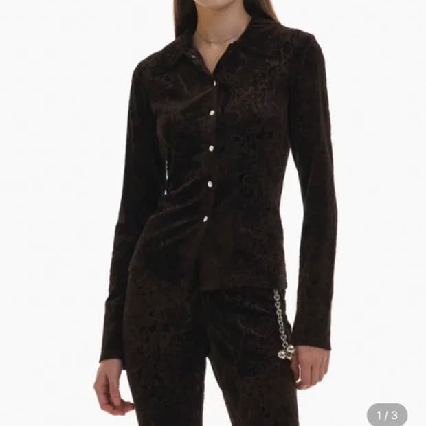 Yunse 윤세 벨벳 슬림 셔츠