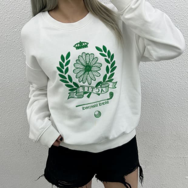 마르디 메르크디 그린 자수로고 화이트 맨투맨