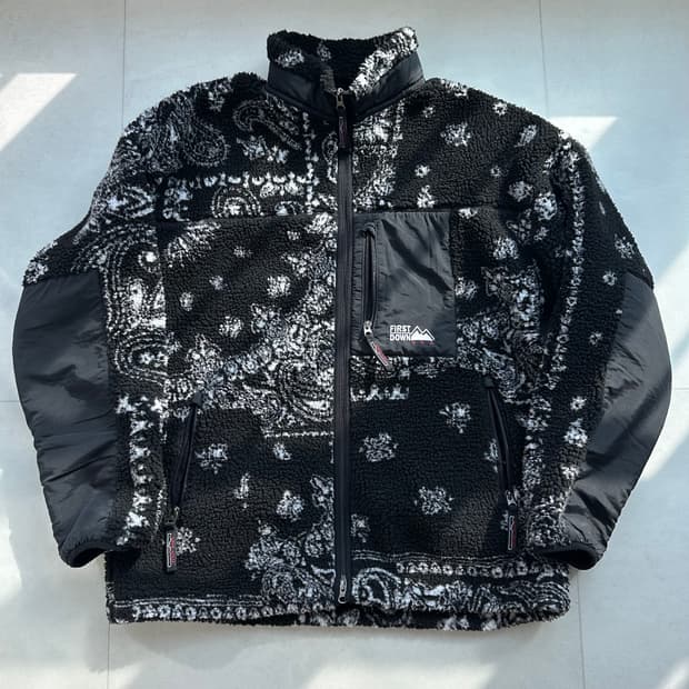 퍼스트다운 리버서블 반다나 후리스