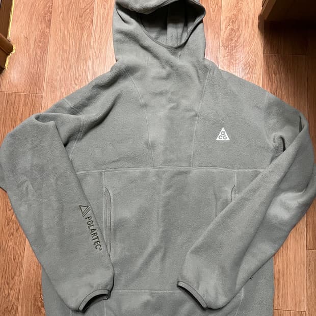 나이키 ACG 폴라텍 울프트리 풀오버 후드 라이트아미