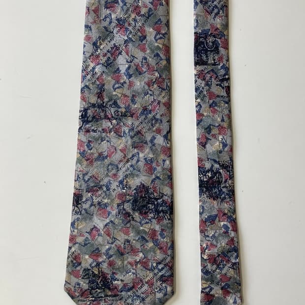 발렌티노 넥타이