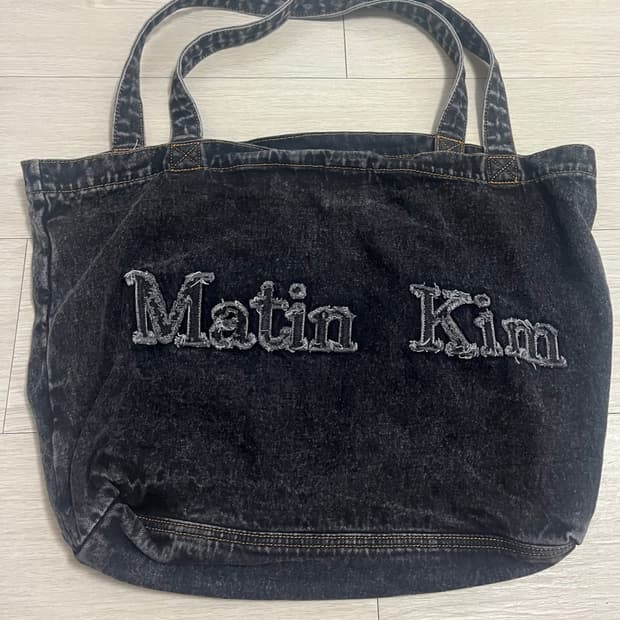 마뗑킴 LOGO WASHED DENIM TOTE BAG