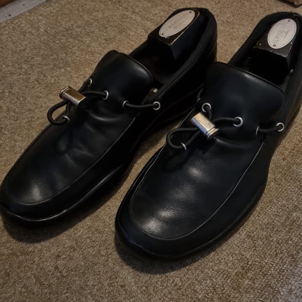 프라다 스트링로퍼 280 