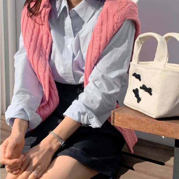 새상품) 업타운홀릭 제작 hour 블루 스트라이프 셔츠