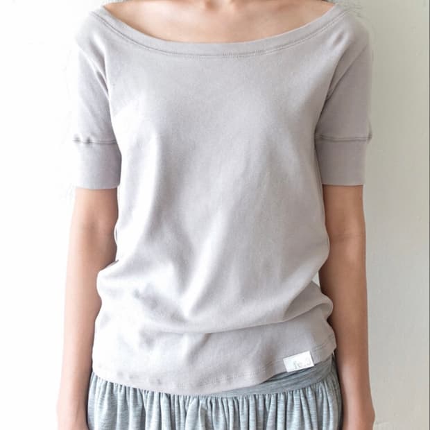 샵페어리 rib half top (greyish beige)