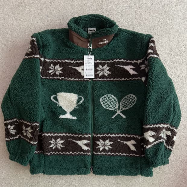 디아도라 모르비 패턴 플리스 자켓