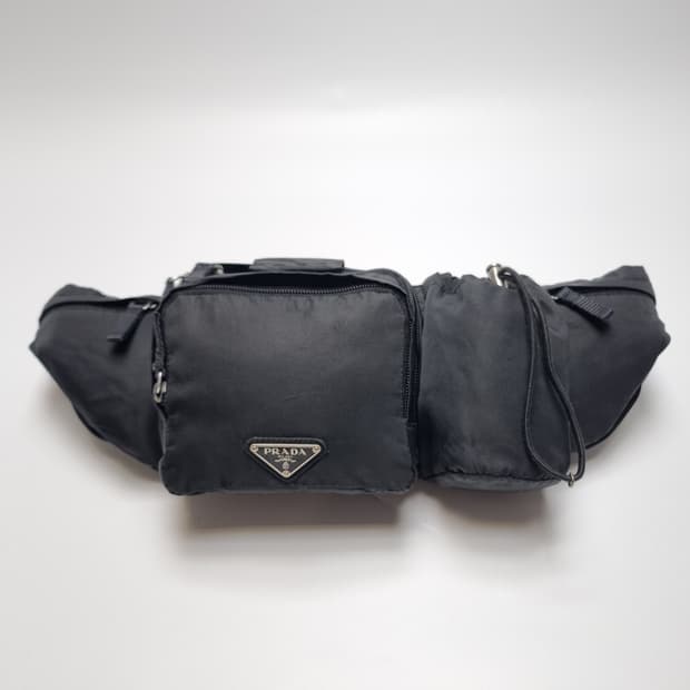프라다 PRADA 나일론 벨트백 남여공용 힙색 (레어아이템, 바이커백) 