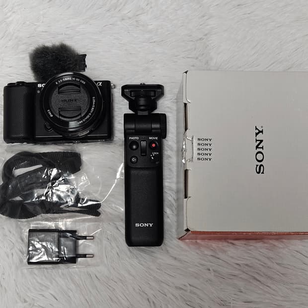 [민트] 소니 ZV-E10 + 슈팅그립 미러리스, 디카 풀박 판매