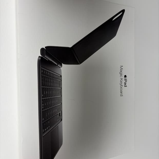 아이패드프로 M4 11인치 매직키보드 애플 정품