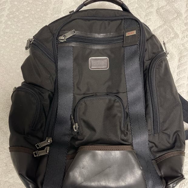 투미(TUMI) 알파 브라보 쇼 디럭스 백팩 222389HK2