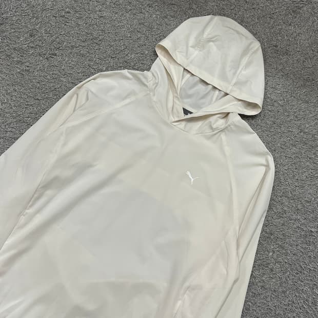 [100] 푸마 후드웜업