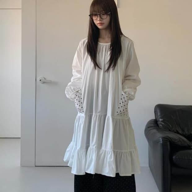 위시 도트포켓 프릴 원피스