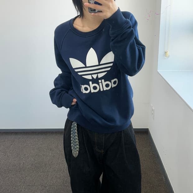 Adidas 아디다스 빅 파이어로고 네이비 맨투맨