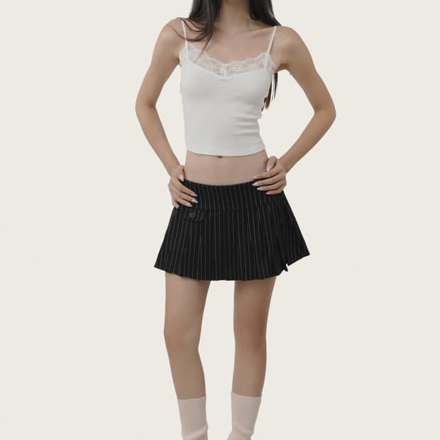 클리시어 크림도넛 나시 Cream donuts sleeveless, Wh