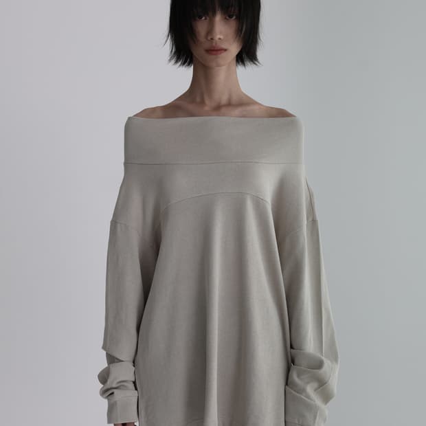 아모르샤이 AMORSHAEE  Line Sweatshirt Grey