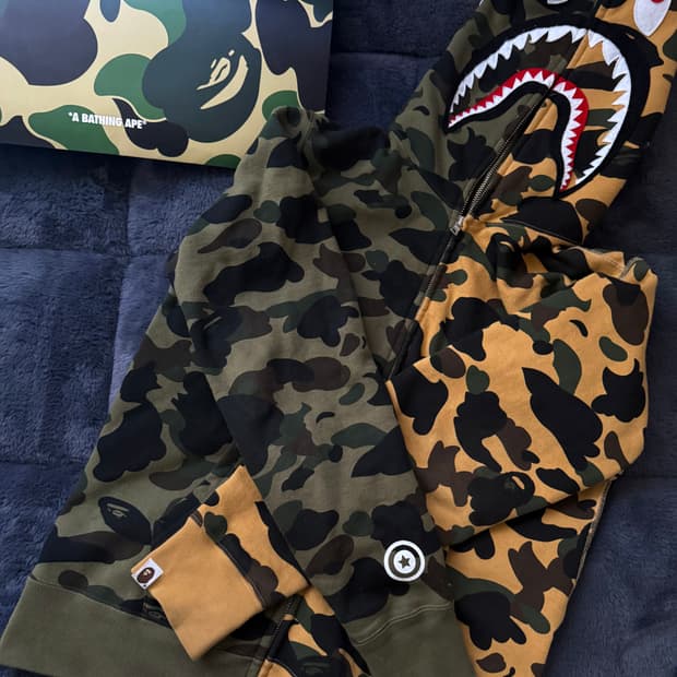 베이프 퍼스트 카모 세퍼레이트 샤크 풀 집 후드 옐로우