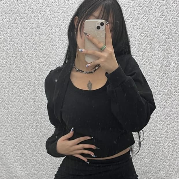 낫노잉 레이어드 볼레로 크롭 스웻셔츠 맨투맨 85 C06283