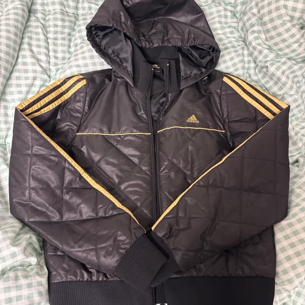 아디다스 골드 점퍼
