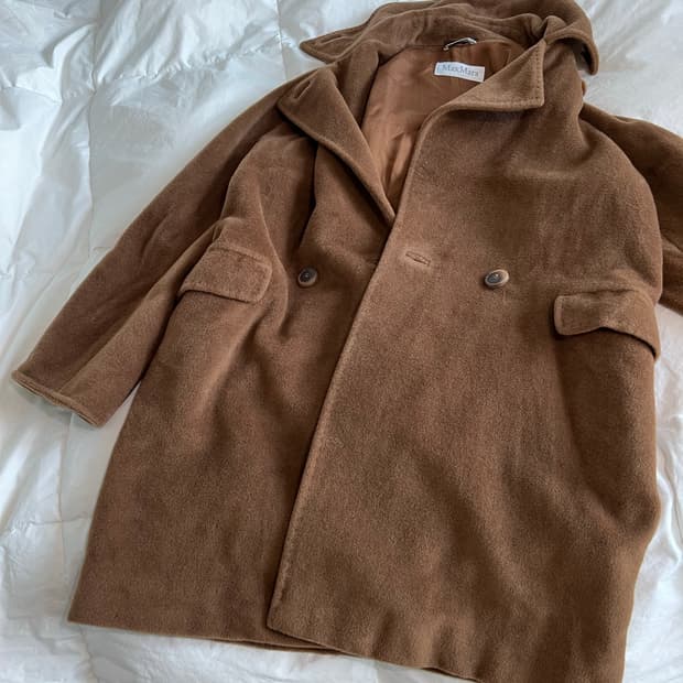 Max Mara 코트