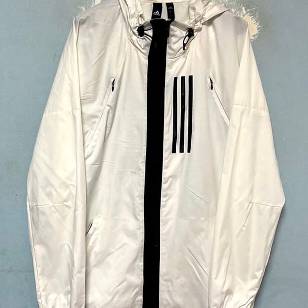 아디다스 화이트 남자 바람막이 춘추 캐주얼 화이트 방수 XL 105