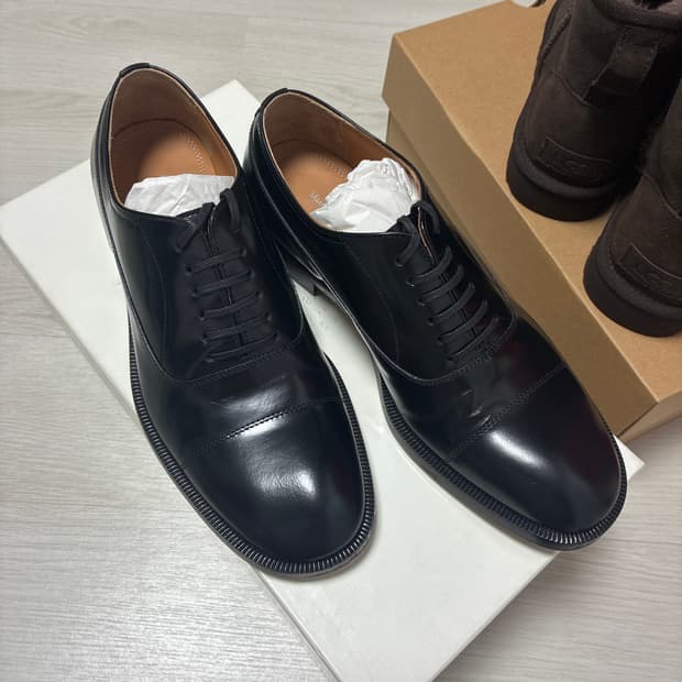 마르지엘라 레더슈즈 판매합니다.