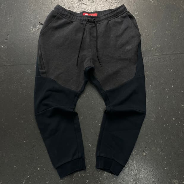 105 나이키 테크팩 팬츠