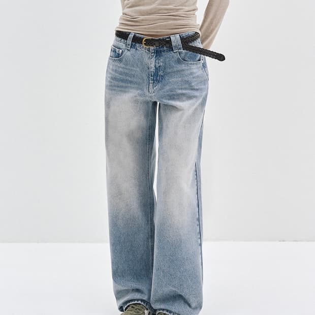 [새상품] 데케트우먼 Signature Low Rise Wide Jean