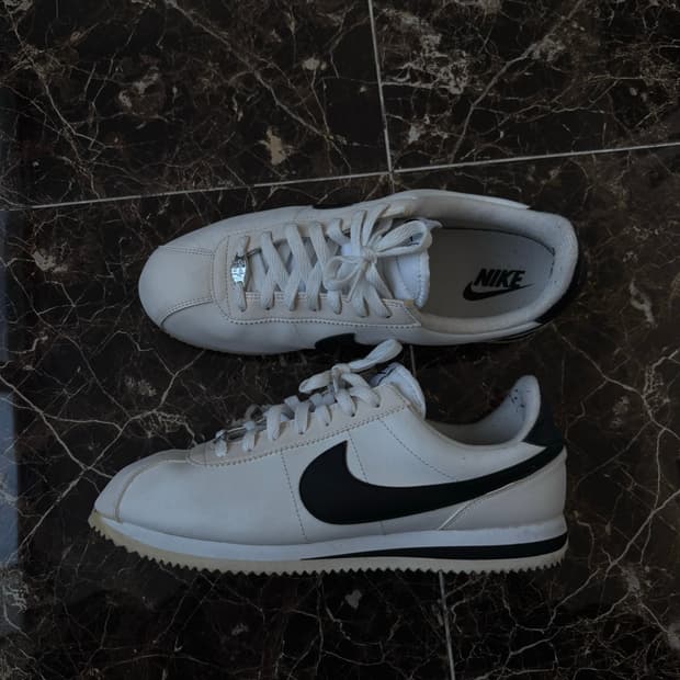 (290) 나이키 코르테즈 검흰