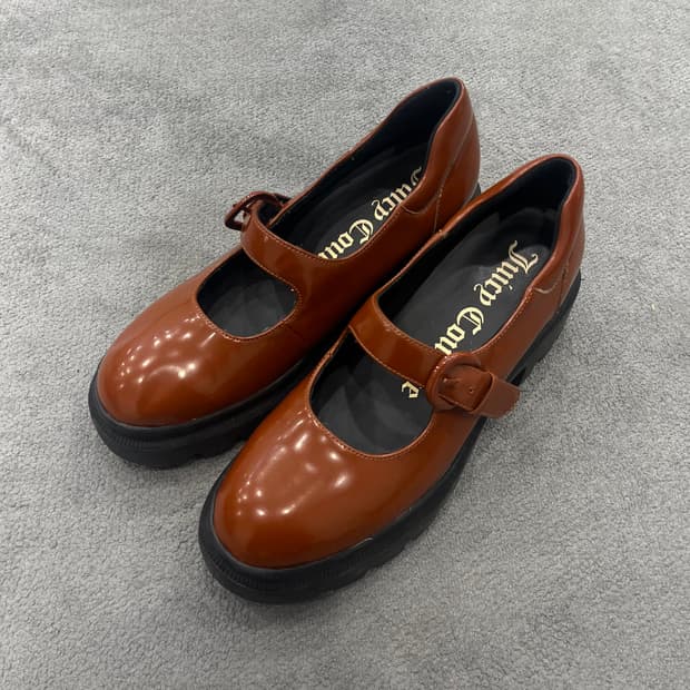 240 쥬시꾸뛰르 메리제인 로퍼